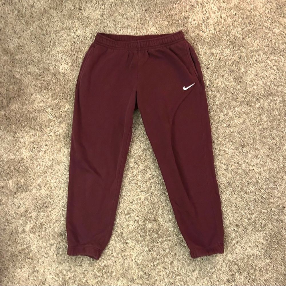 NIKE Maroon Sweatpants!